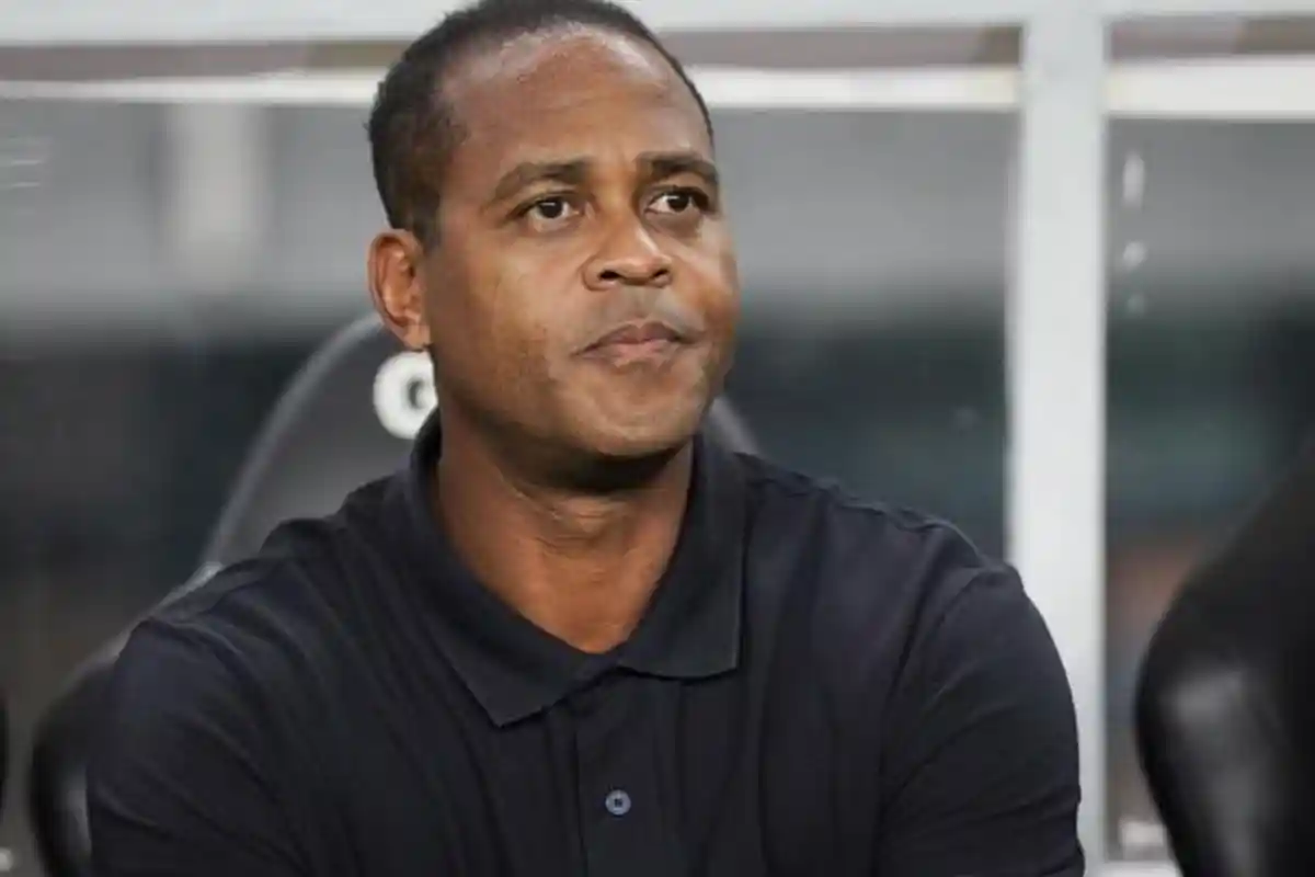 Patrick Kluivert Bukan Dipecat, Tapi Dilepas PSSI Lewat Mutual Termination, Ini Perbedaannya
