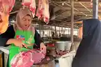 Pedagang-daging-sapi-saat-ditemui-di-Pasar-Setono-Betek-Selasa-962026.jpg