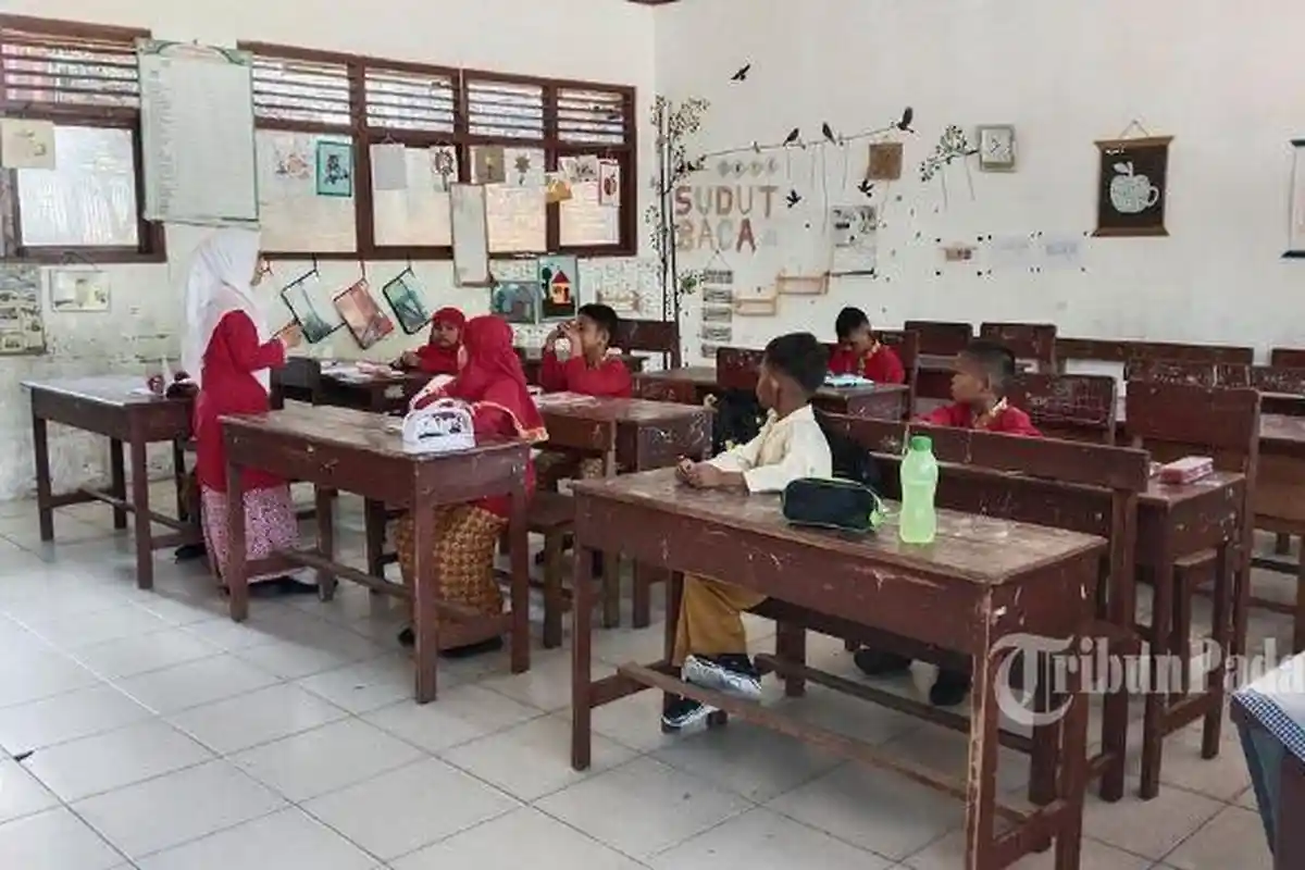 POPULER PADANG: SDN 27 Sawahan Dalam Kekurangan Murid, Adik Aniaya Kakak dengan Parang