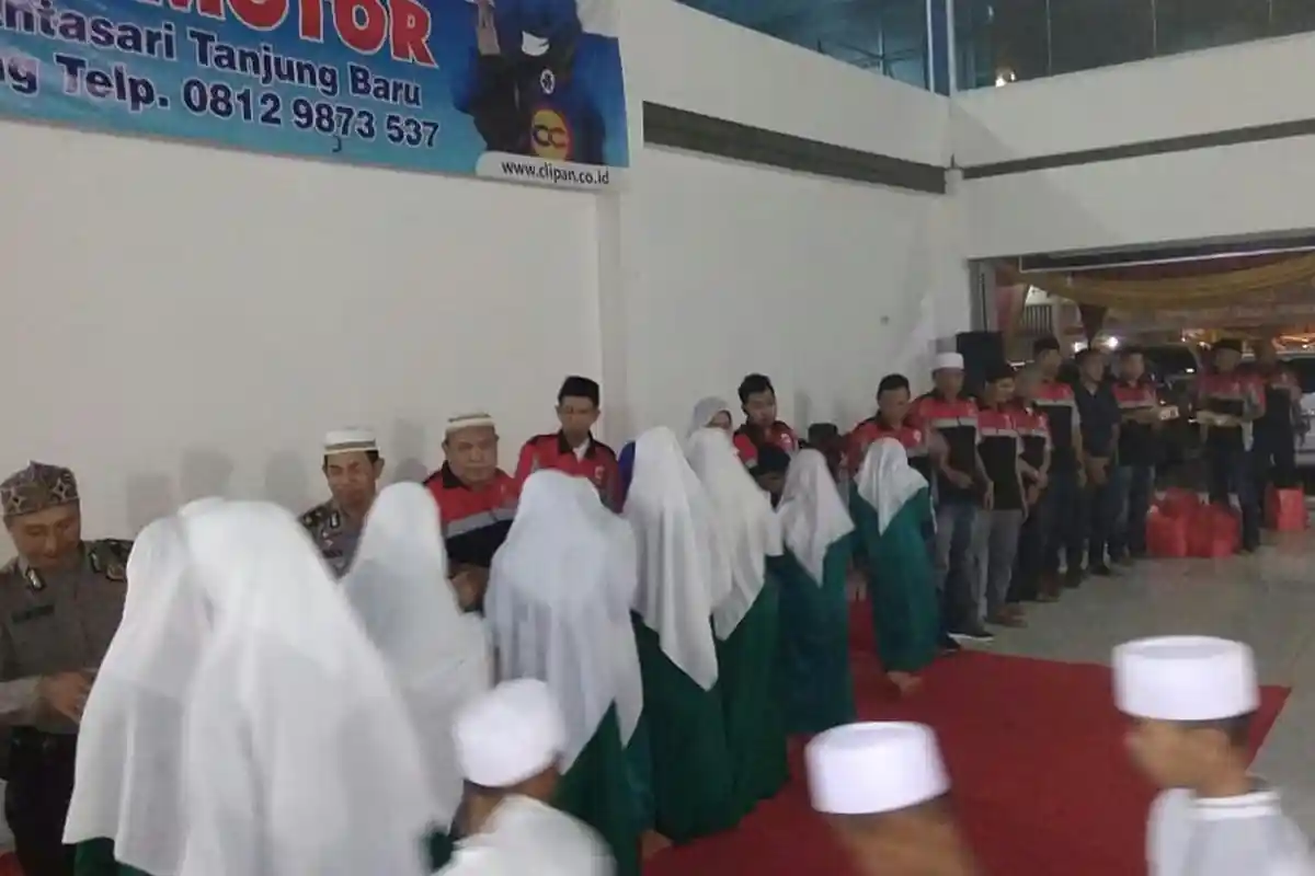 APMOL Lampung Bagi Takjil dan Buka Bersama Anak Yatim