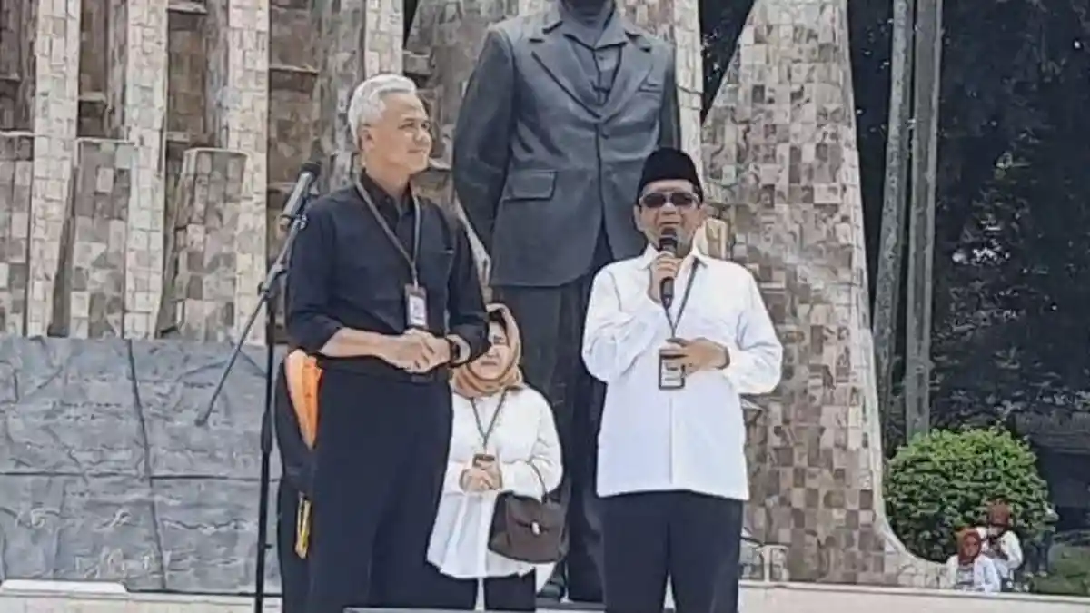 Cawapres Ganjar Pranowo, Mahfud MD: Ada Pesan Tuhan di Kemeja Putih Ini