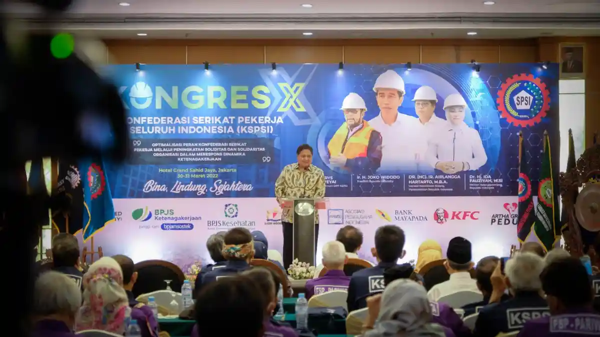Airlangga Minta Pengusaha Bayar THR untuk Pekerja di Rakernas KSPSI