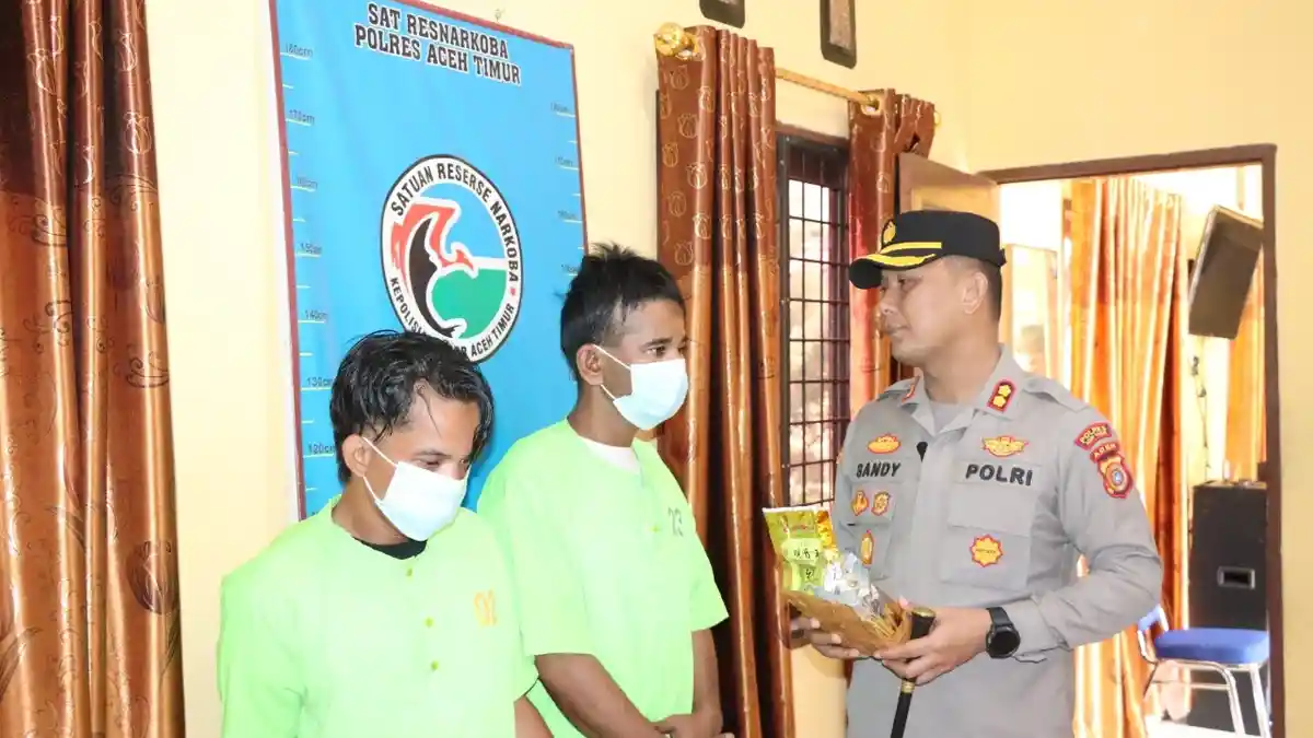 Polisi Ringkus Dua Warga Aceh Timur dan Amankan 1 Kg Sabu di Perkebunan Sawit