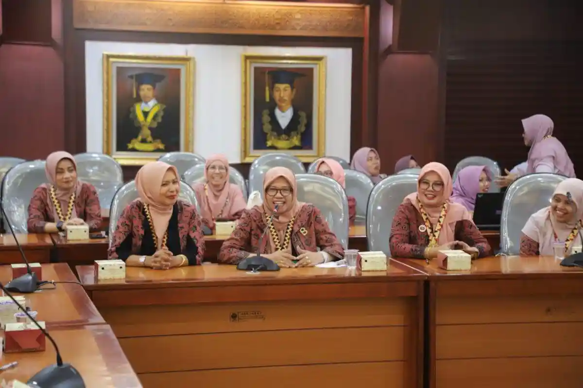 DWP Universitas Jambi Gelar Studi Tiru ke DWP Unila