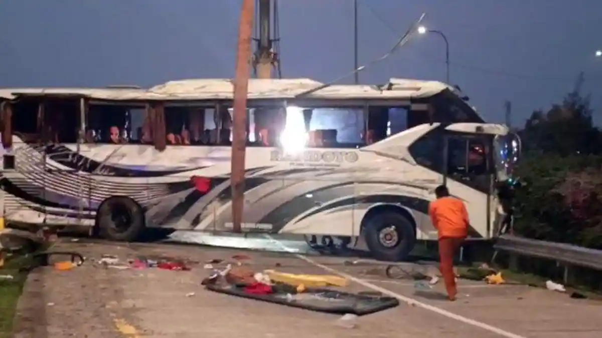Kronologi Kecelakaan Maut Bus Jurusan Jogja-Bogor di Tol Cipali, 12 Penumpang Tewas di Tempat