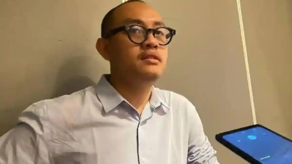 Profil Bhima Yudhistira yang Masuk 15 Anggota Kabinet Bayangan Indonesia, Pernah Ngaku Dapat Ancaman - Surya.co.id