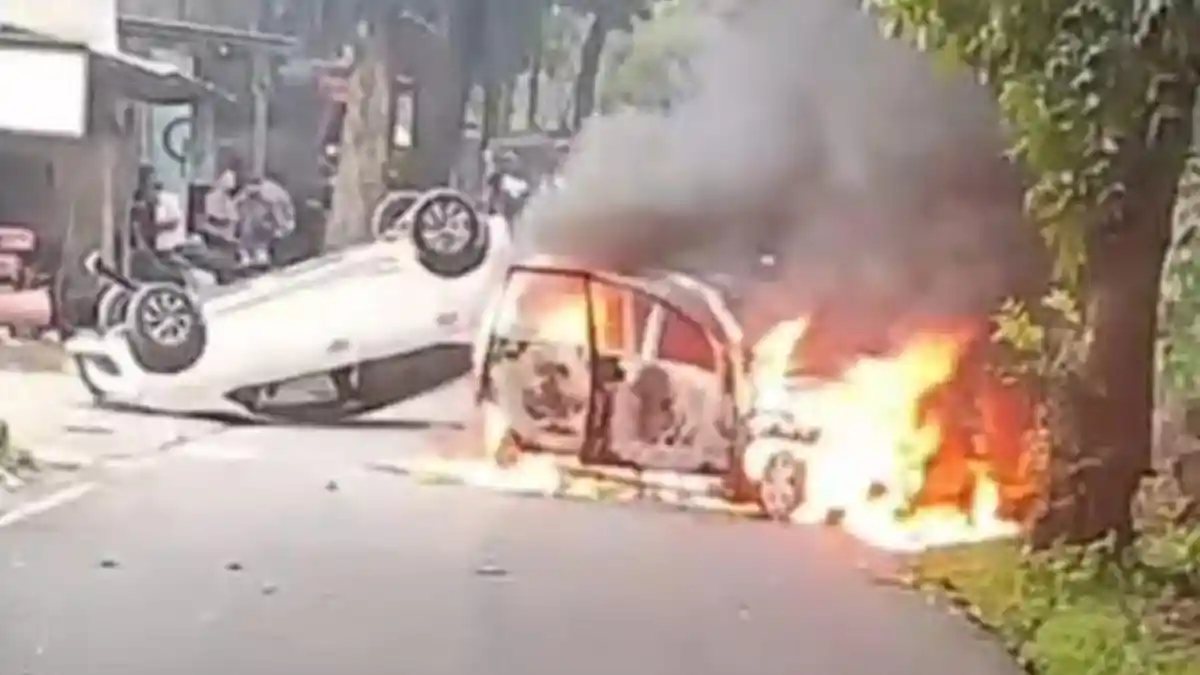 Update Kasus Pembakaran Mobil Polisi di Depok, 5 Orang Diduga Anggota Ormas Ditangkap