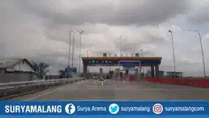 suryamalang/pintu-tol-pakis-dari-jalan-tol-malang-pandaan.jpg