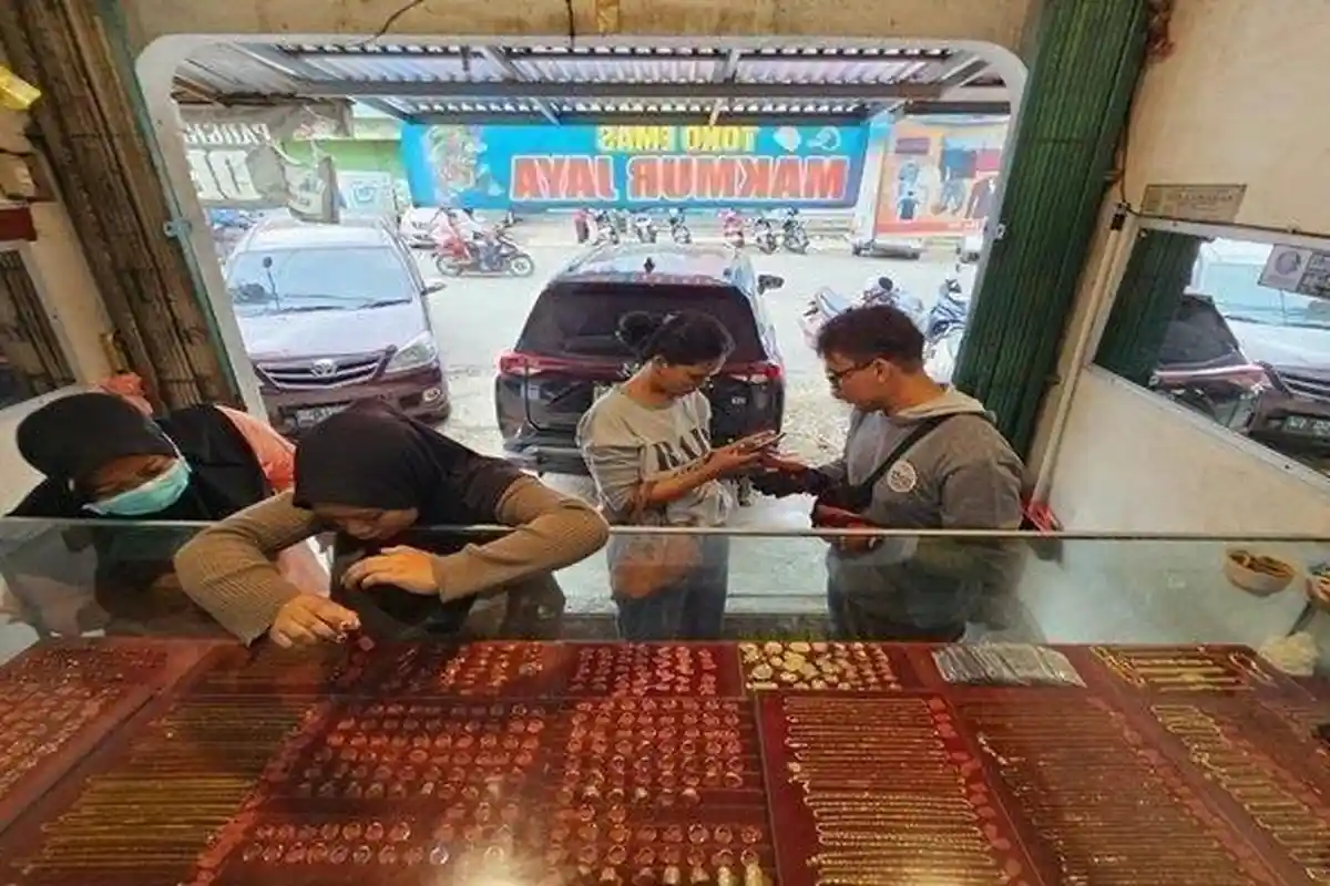Makin Turun, Harga Emas Perhiasan Hari ini di Palembang 12 Agustus 2025, Rincian per Gram & Suku