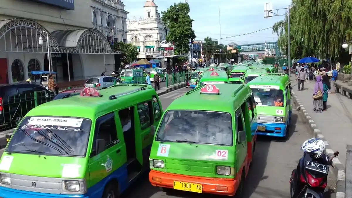 Arus Lalu Lintas di Kapten Muslihat, Kota Bogor Macet Saat Ini