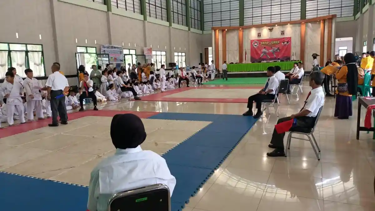 Sambas Jadi Tuan Rumah Kejuaraan Karate KKI Cup 1 Tingkat Pelajar se-Singbebas