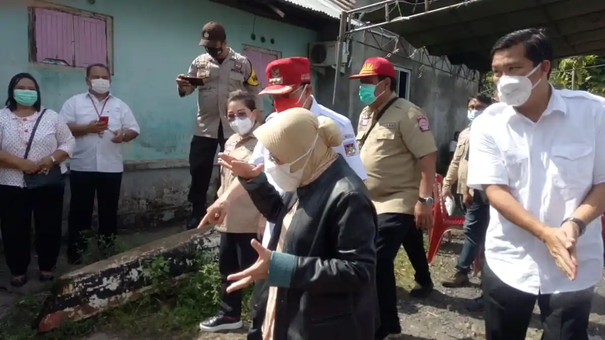 Bupati Minahasa ROR Dampingi Mensos Risma Tinjau Daerah Terdampak Bencana Alam