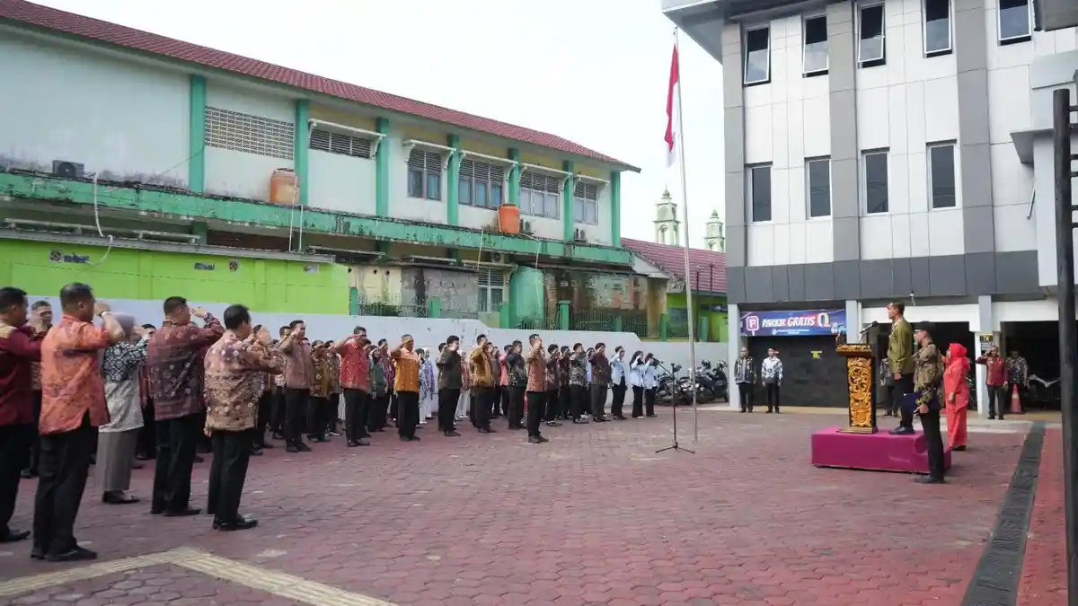 Hari Keluarga Nasional Jadi Momentum Perkuat Peran Keluarga sebagai Fondasi Pembangunan Bangsa - Tribunsumsel.com