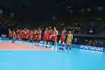 Para-pemain-Jakarta-Bhayangkara-Presisi-berbaris.jpg