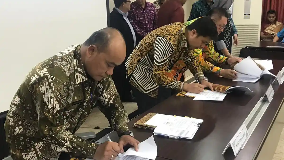 Sekda Mahakam Ulu Minta OPD Terkait Segera Menindaklanjuti Hibah Barang dari MMC