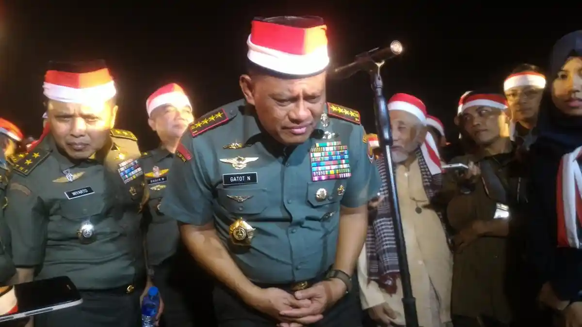 Bagaimana Panglima TNI Memaknai Kekompakan Mantan Presiden ?