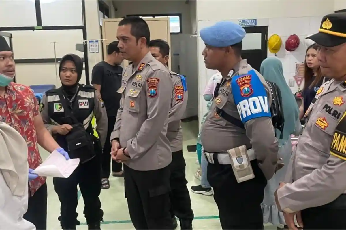 Kecelakaan Situbondo, Kapolsek Arjasa Meninggal usai Mobil Tabrak Pohon, Kapolres: Serangan Jantung