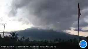 GUNUNG-LEWOTOBI-LAKI-LAKI-Status-AWAS-Gunung-Lewotobi-4-Kali-Gempa.jpg