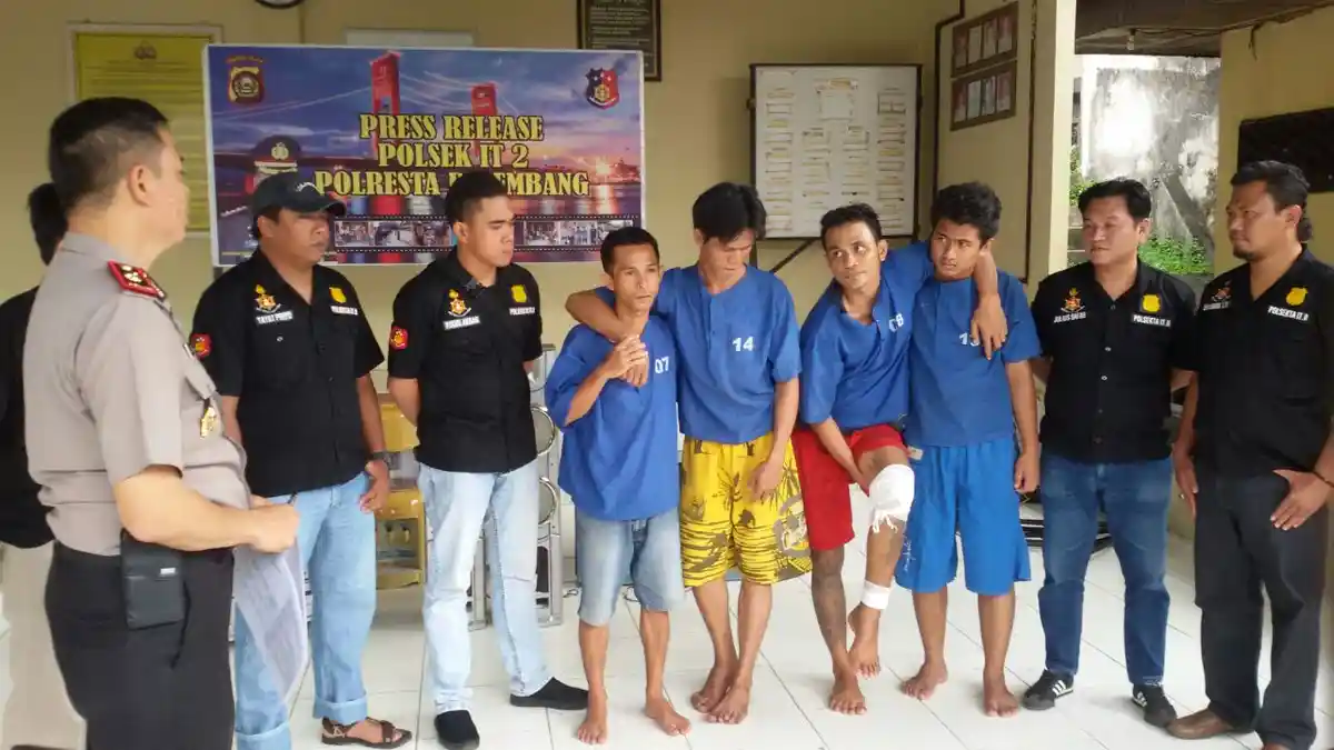 Empat Sekawan Kompak Masuk Penjara,  Curi Barang di Tempat Kerjanya