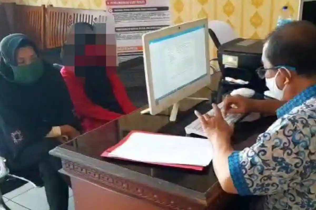 Saat SD Hanya Mengira Disakiti, Gadis Ini Sadar jadi Korban Ayah Tiri setelah Puber