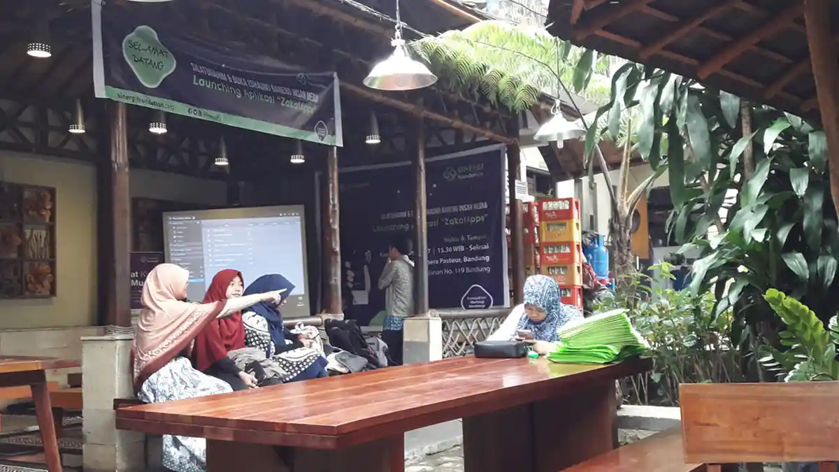Sinergi Foundation Gelar Buka Puasa Bersama Sambil Luncurkan Aplikasi ZakatApp