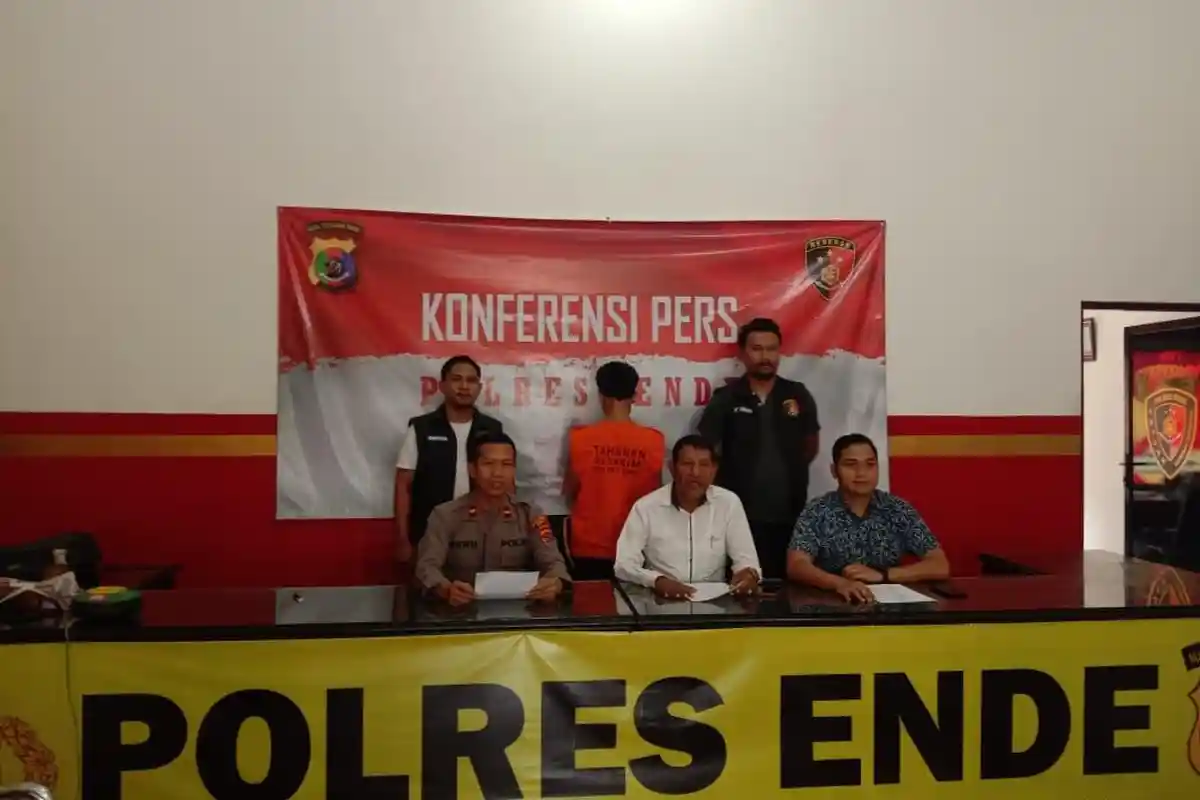 BREAKING NEWS : Dendam Lama, Pria di Ende Tikam Bokong Temannya Saat Miras