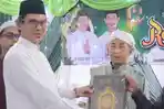 Safari Ramadan di Desa Dahai, Wakil Bupati Balangan Serahkan Bantuan Al-Qur'an