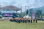 Tarian-Lenggo-khas-Riung-yang-ditampilkan-puluhan-anak-gadis.jpg