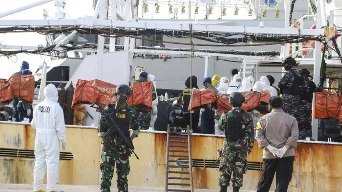 WASPADA Kapal Perang China Merapat ke Perairan Indonesia, Curiga Setelah Tangani KRI Nanggala 402