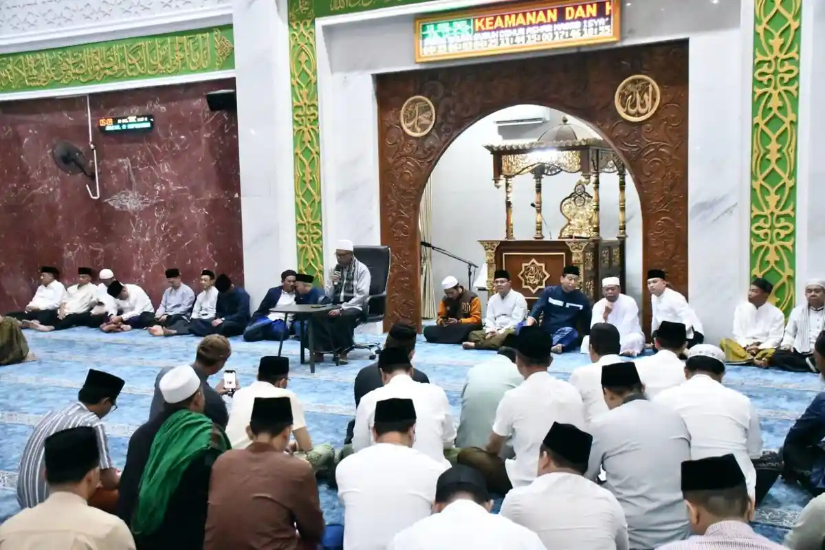 ASN di Majalengka Wajib Ikut Salat Subuh Akbar, Tukin Dipotong 0,5 Persen jika Absen
