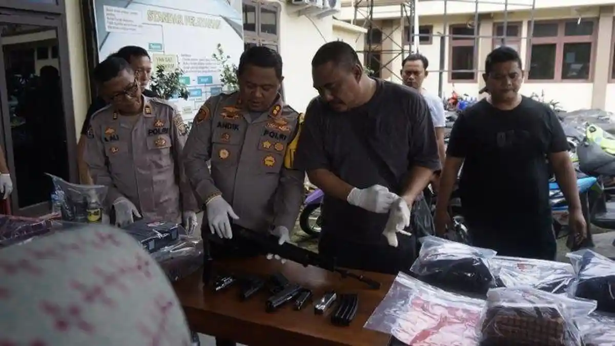 Anggota DPRD yang Tembak Warga hingga Tewas Simpan 4 Senpi Ilegal, Ngakunya untuk Acara Adat