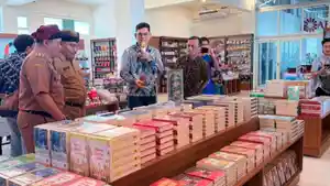 Gramedia-Banyuwangi-yang-baru-diresmikan.jpg