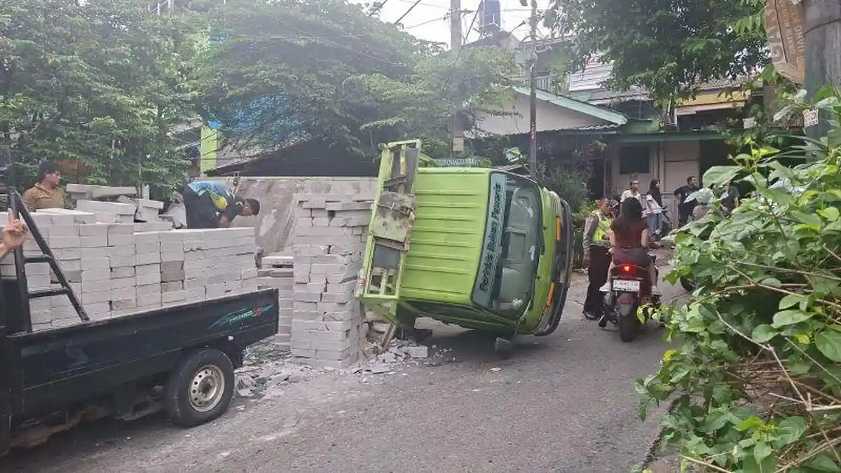 Rawan Kecelakaan, Ini Penampakan Tanjakan Leter S di Jalan Nangka Tapos Depok 
