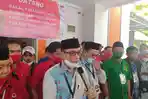 rahman-assegaf-muammar-muhayyang-saat-mendaftarkan-diri-ke-kpu-pangkep-jumat-492020.jpg