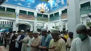 Narapidana-Lapas-Kelas-I-Cipinang-beragama-Islam-diusulkan-dapat-remisi.jpg