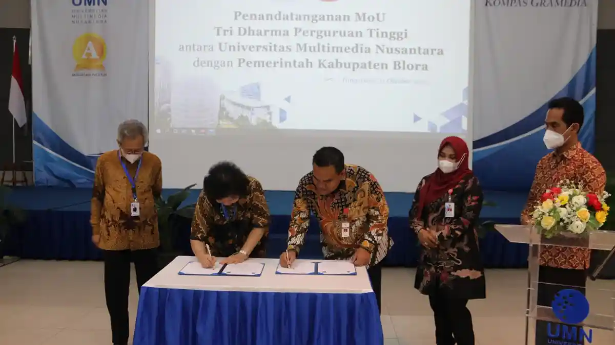 Wujudkan SDM Unggul dan Berdaya Saing, Bupati Blora Teken MoU Dengan UMN