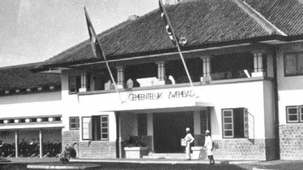 Kolam Renang Stadion Jadi Kolam Renang Umum Pertama di Kota Semarang, Kini Dikenal Pusat Kuliner