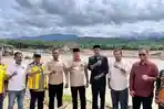 Bupati Nagan TRK Minta Jembatan Alue Wakie Segera Dibangun, Saat Meninjau Dampingi Anggota DPR RI