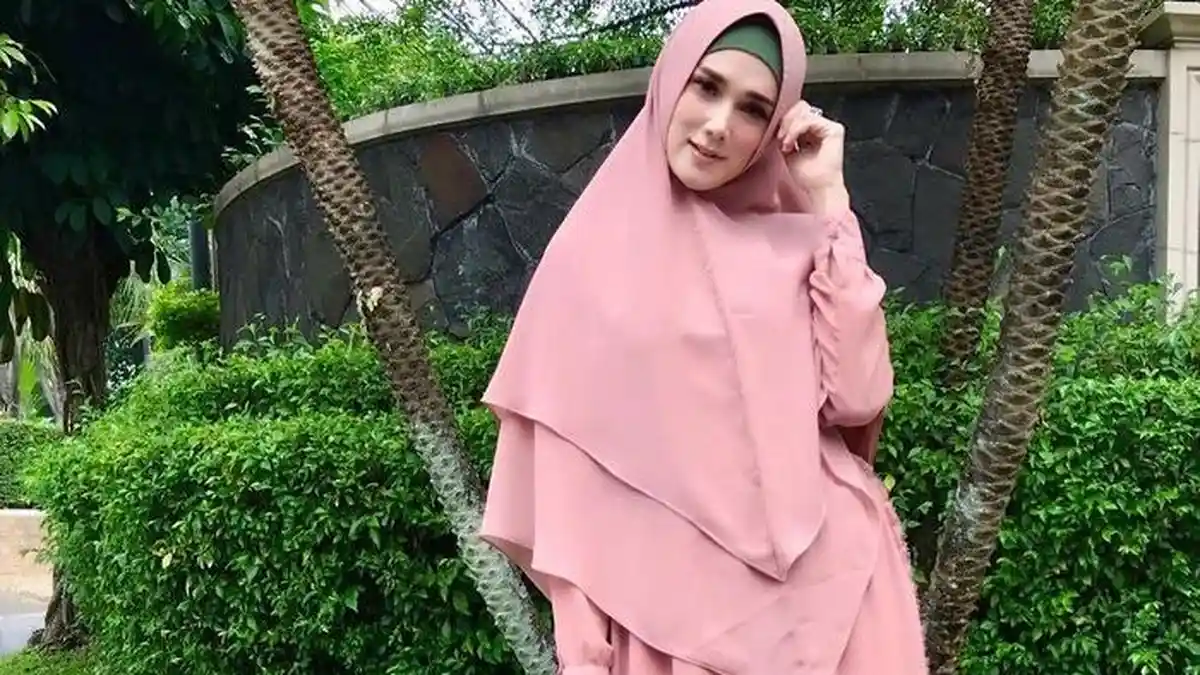 Profil dan Harta Kekayaan Mulan Jameela yang Dituduh Sentil Guru