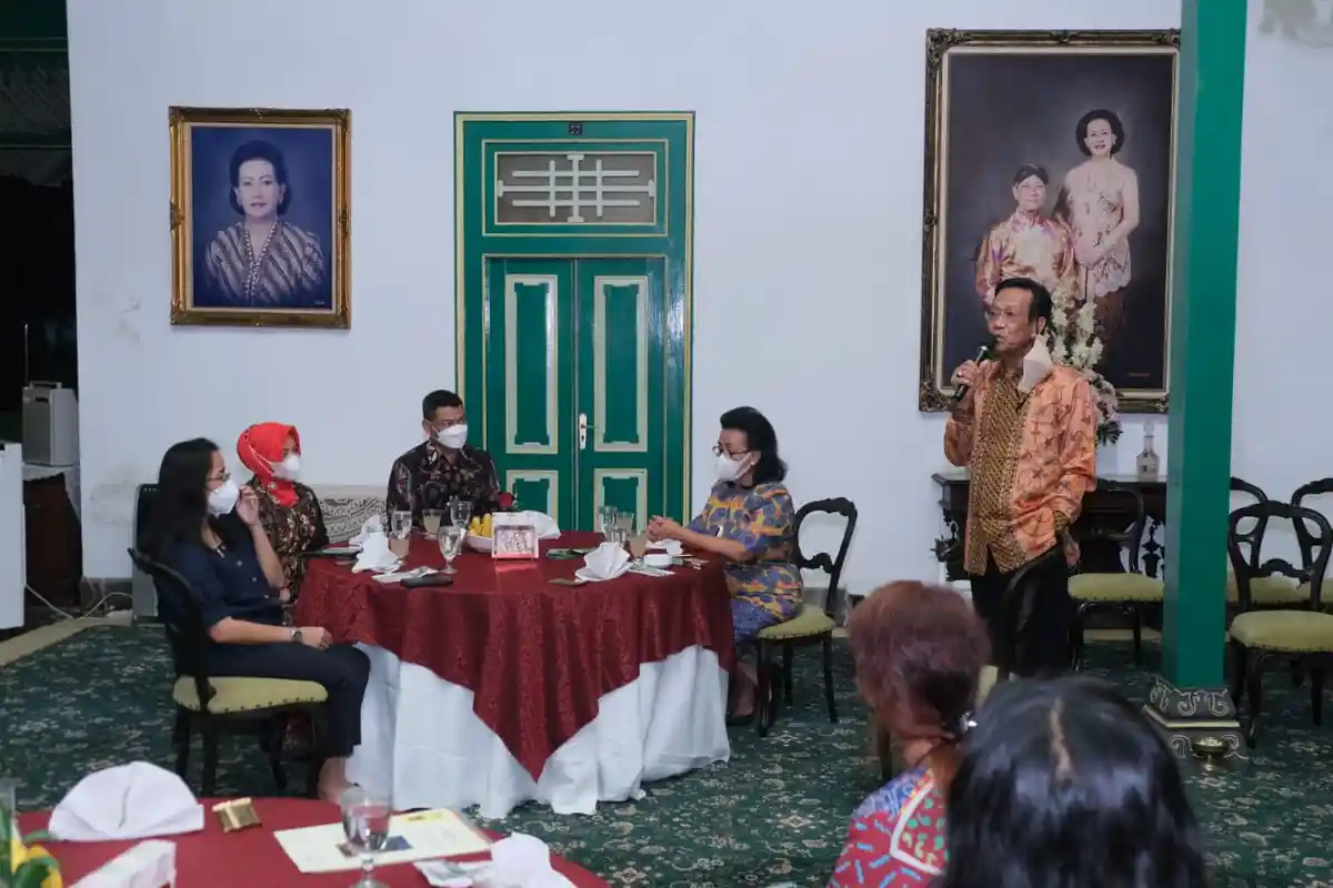 Sultan Dorong Perupa Hasilkan Karya Berkelas Internasional