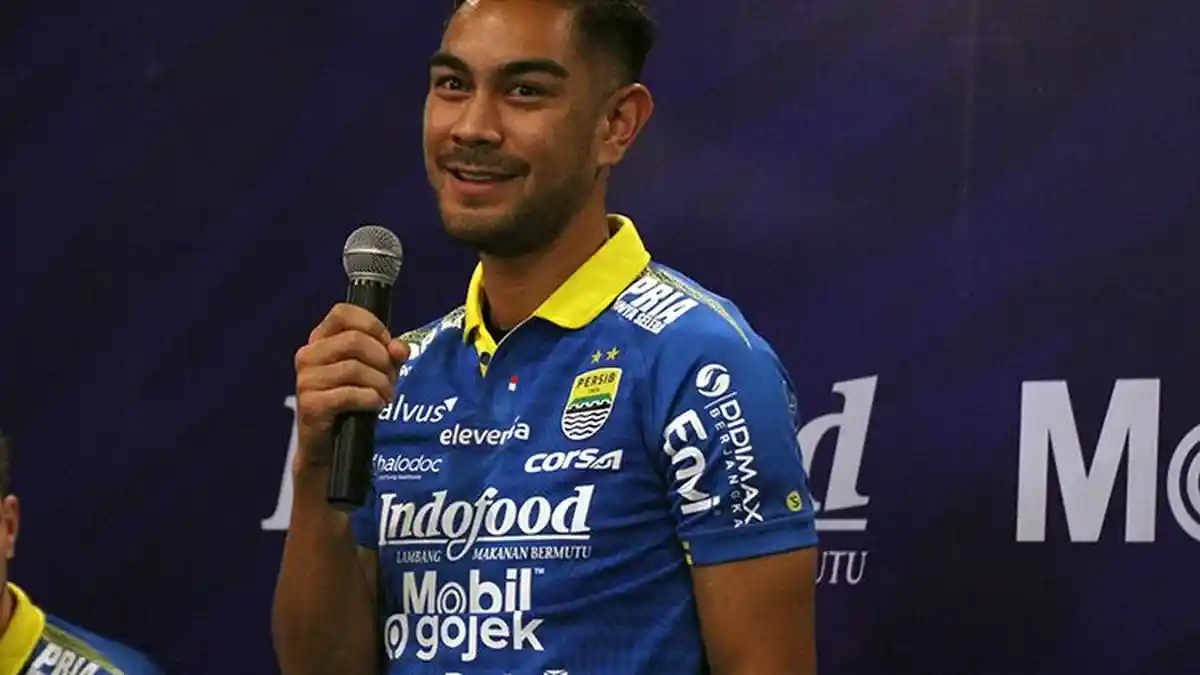 Omid Nasir : Inilah Sosok Pemain Baru Persib Bandung dan Buat Graha Persib Bergemuruh