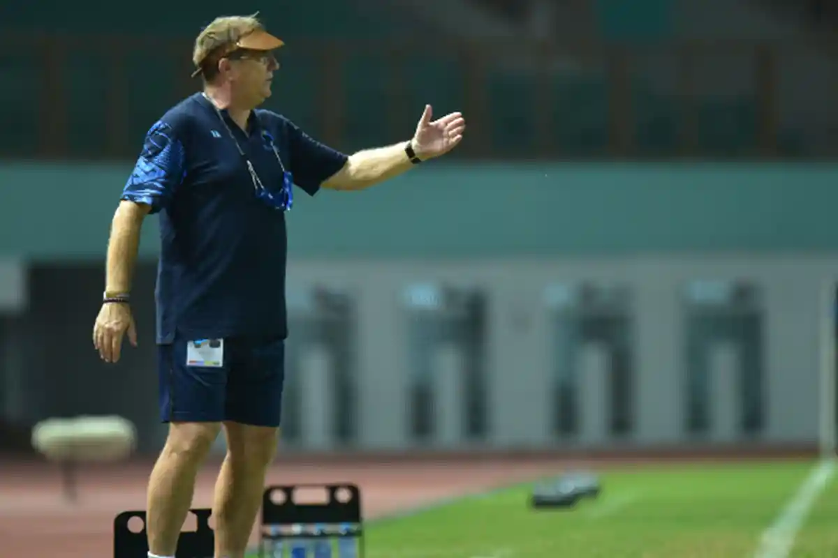 Imbang 3 Kali di Liga 1 2021, Robert Alberts Akui Pemain Persib Bandung Punya Tekanan dari Bobotoh