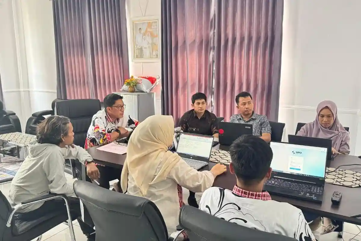 Bapperida Sulbar Evaluasi Keterbukaan Informasi Publik 2025