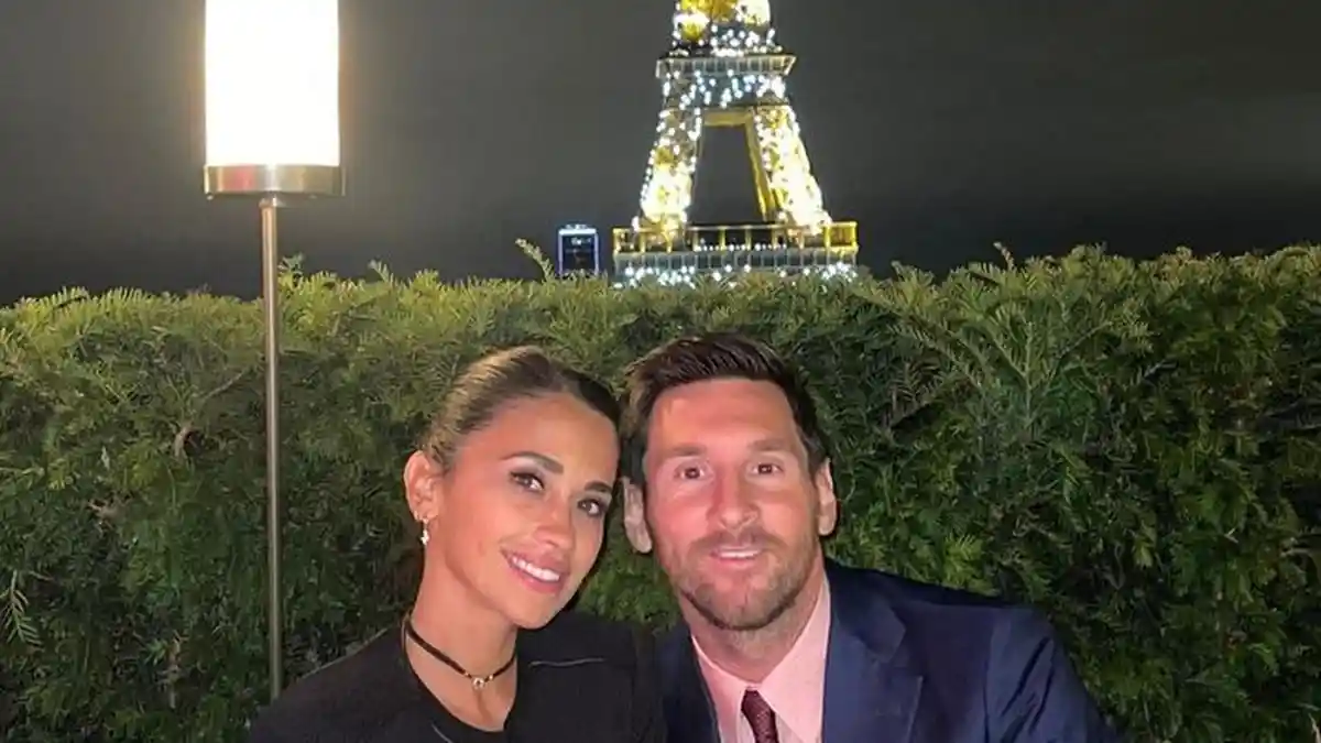 ISTRI Lionel Messi Tak Betah di Paris, Minta Balik ke Barcelona, La Pulga Siap Lepas dar PSG