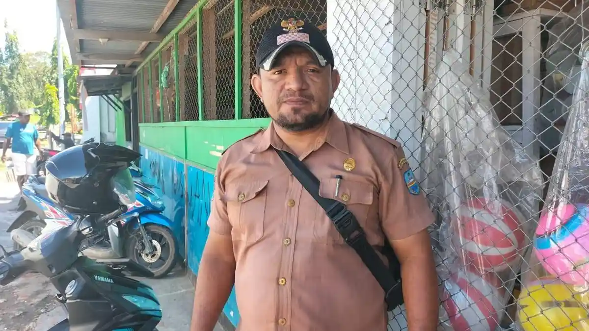 Amos Rumsayor Optimis Pariwisata Ikut Melejit Seiring Peningkatan Jalan Pasir Putih