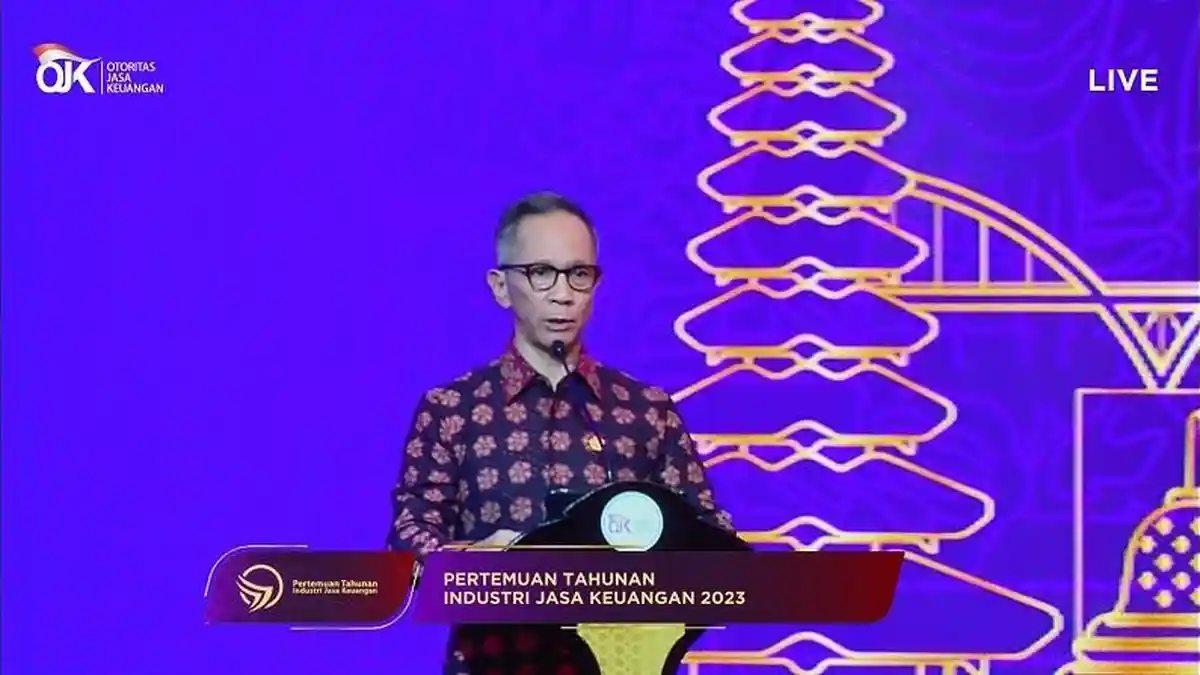 Ketua OJK: Kredit Perbankan Diproyeksi Tumbuh 10 Persen