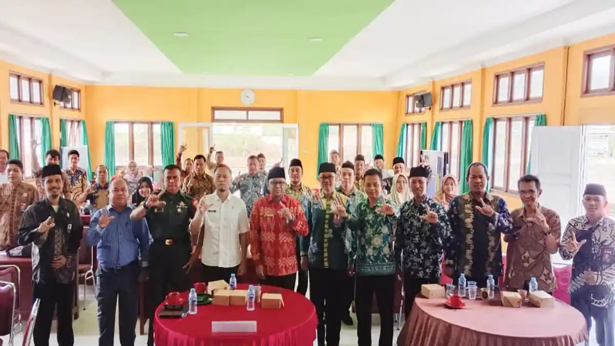 Kemenag Landak Melaksanakan Kampung Moderasi Beragama Tahun 2025