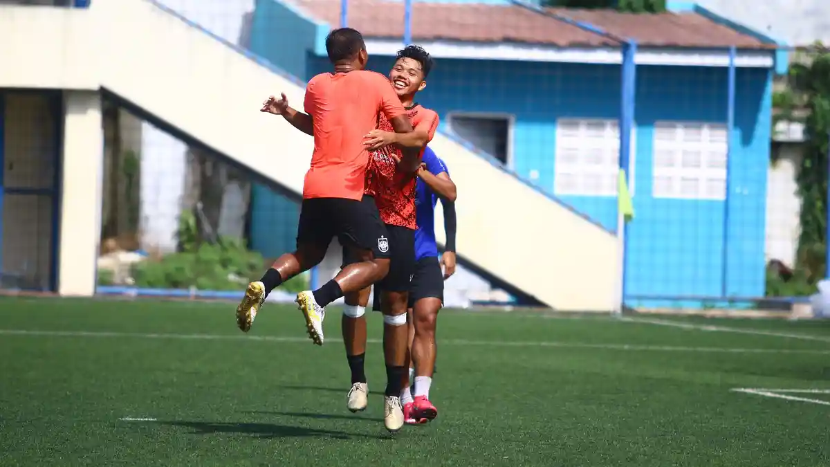 Jaga Performa, Tim PSIS Semarang Bermain Internal Game