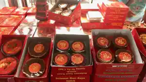 kue-keranjang-di-petak-sembilan_20180214_100016.jpg