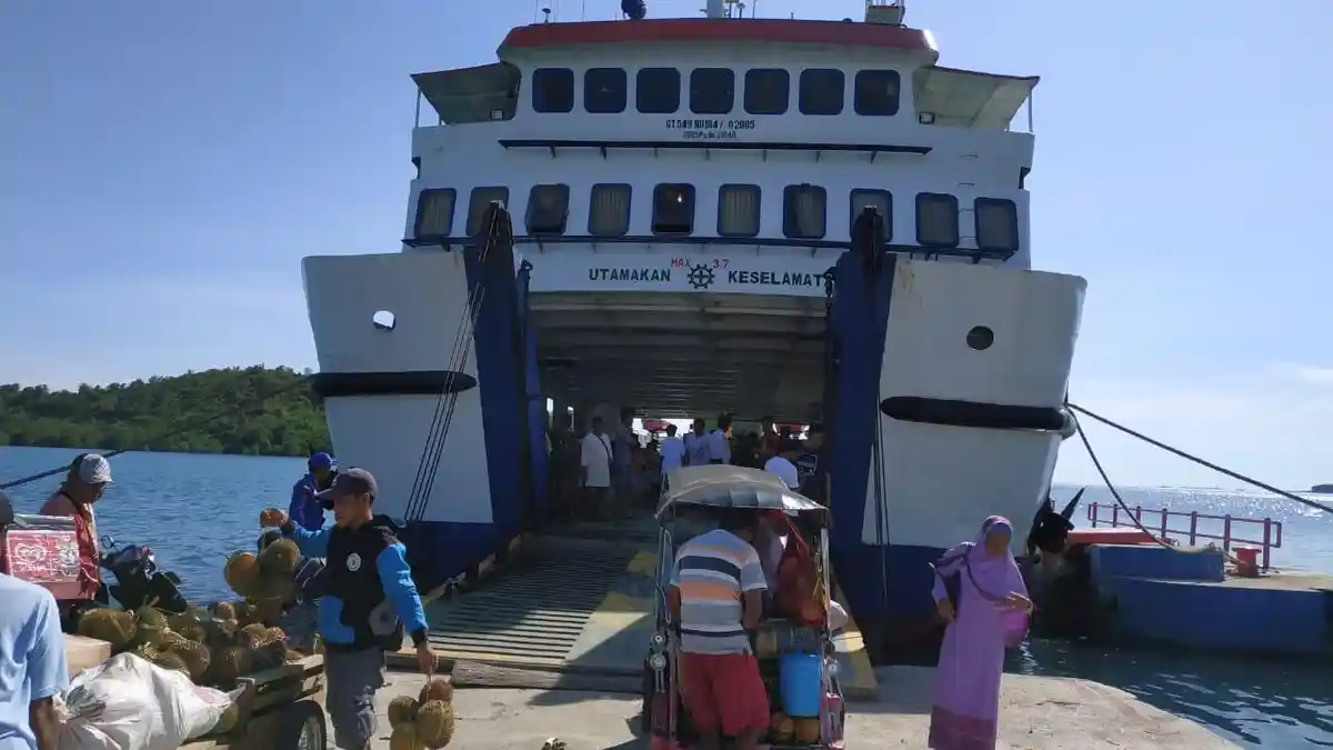 Otoritas Pelabuhan Ferry Gorontalo Siapkan 2 Kapal untuk Mudik Lebaran Idul Fitri 1444
